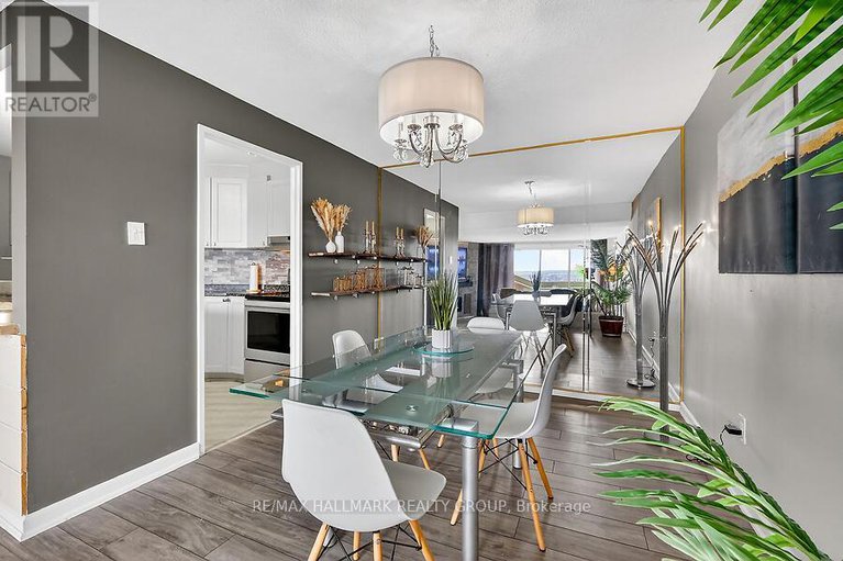 29377078/2505-1171-ambleside-drive/woodroffe/ottawa/ontario/K2B8E1_11