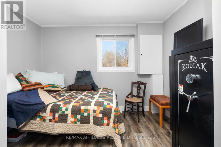 28443658/530-moore-drive/drummond-n-elmsley-drummond-twp/drummondnorth-elmsley/ontario/K7C4L1_17
