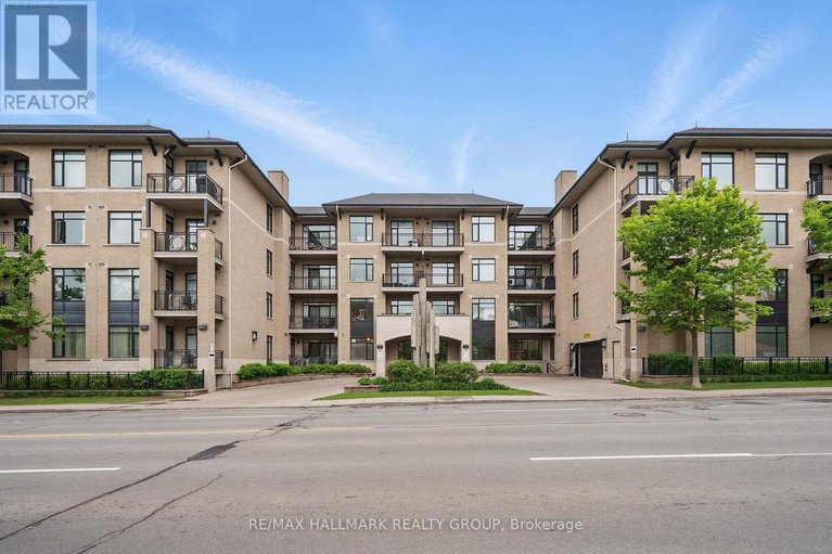 28613045/ph7-808-bronson-avenue/dows-lake/ottawa/ontario/K1S5A4_1