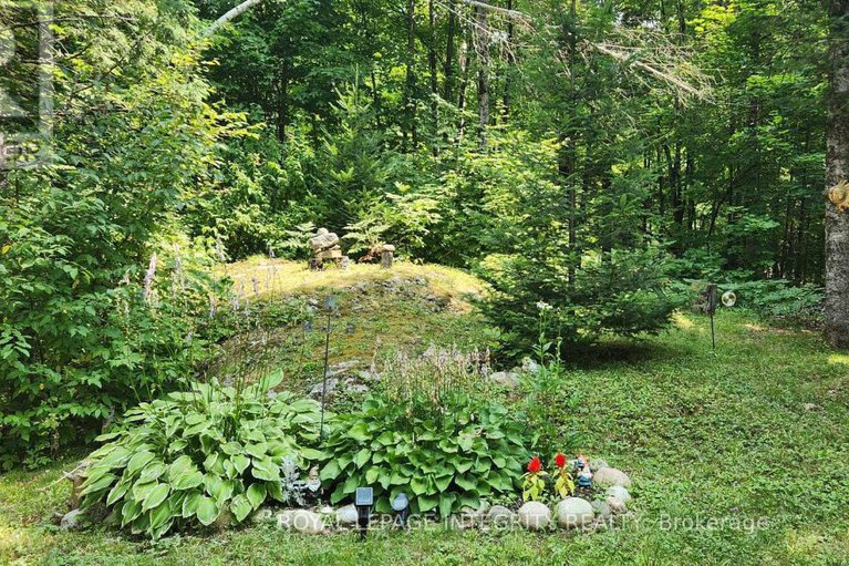 28709276/356-bow-lake-lane/lanark-highlands-lanark-twp/lanark-highlands/ontario/K0G1K0_10
