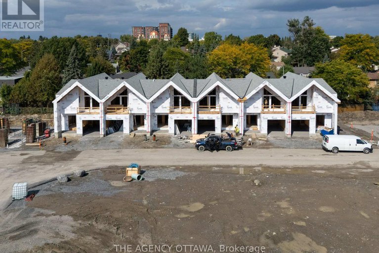 29259366/535-adventure-private/mooneys-bayriverside-park/ottawa/ontario/K1V9R2_13