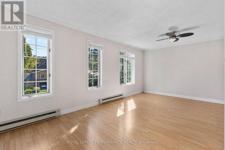28945911/5-revol-road/merivale-gardens/ottawa/ontario/K2G0B8_30