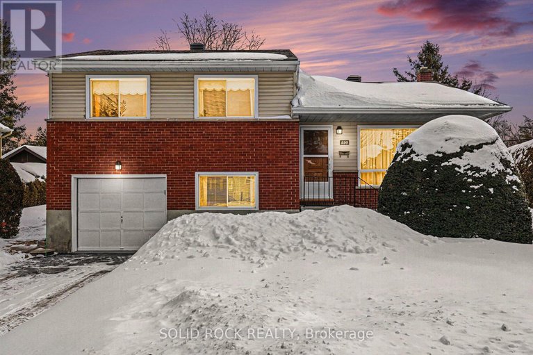 29399475/990-harkness-avenue/riverside-park/ottawa/ontario/K1V6P2_1