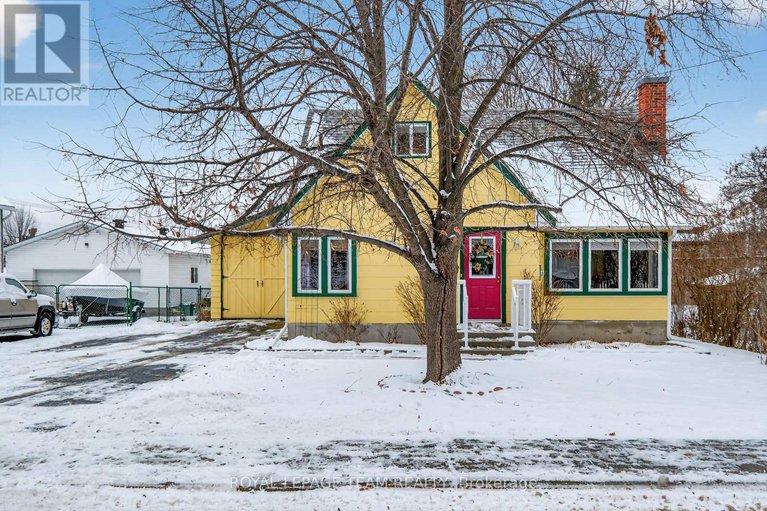 29179492/97-woodward-street/carleton-place/carleton-place/ontario/K7C1E7_2