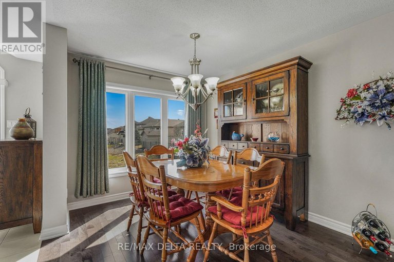 29651790/2225-marble-crescent/town-of-rockland/clarence-rockland/ontario/K4K0G9_9