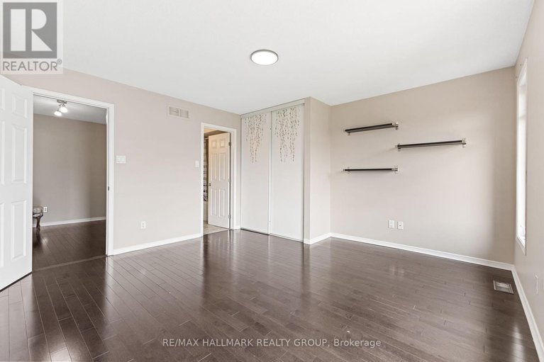 28482791/253-stroget-private/merivale-industrial-parkcitiplace/ottawa/ontario/K2E0A9_19