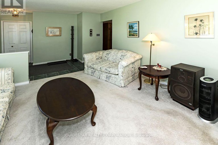 28605194/20-henry-goulburn-way/stittsville-south/ottawa/ontario/K2S1P2_9