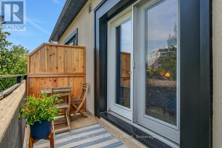 28616093/b-29-springfield-road/lindenlea/ottawa/ontario/K1M1C8_29
