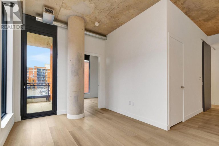 28440606/212-10-james-street/ottawa-centre/ottawa/ontario/K2P1T2_23