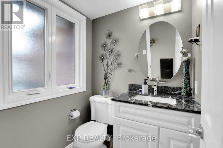 28364340/112-claiborne-way/queenswood-heights-south/ottawa/ontario/K1E3V9_4