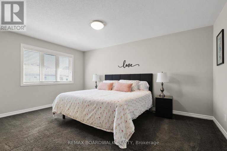 29665086/249-garrity-crescent/strandherd/ottawa/ontario/K2J3T6_13