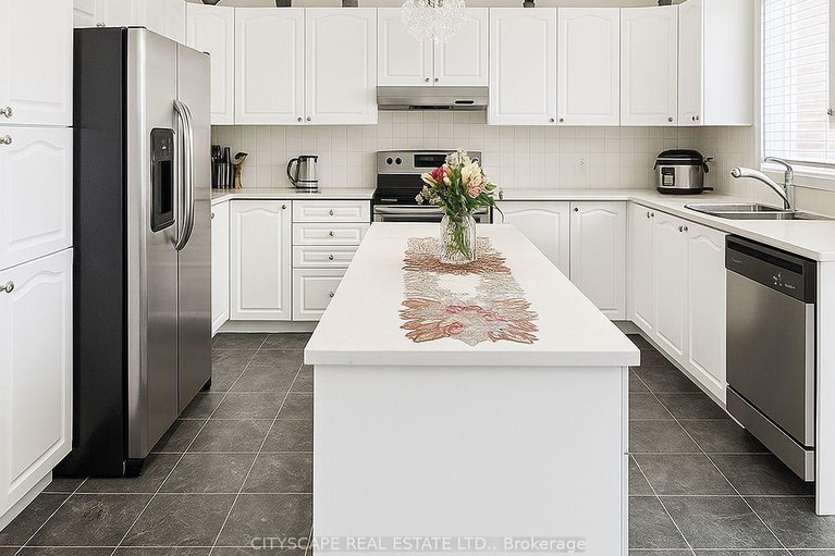 29389857/1165-klondike-road/morgans-grantsouth-march/ottawa/ontario/K2W1C8_16