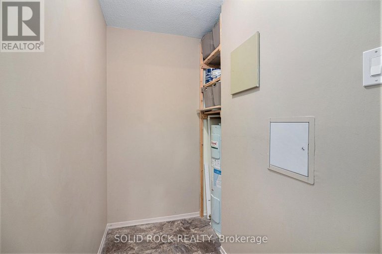 29389356/1204-475-laurier-avenue-w/ottawa-centre/ottawa/ontario/K1R7X1_16