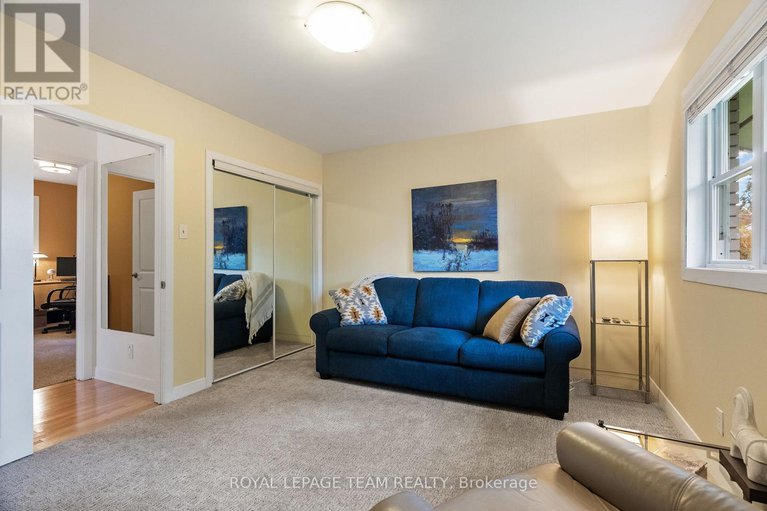 28820217/5409-riverside-crescent/manotick-long-island-nicholls-island/ottawa/ontario/K4M1H1_28