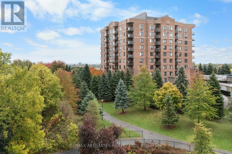 28971105/1004-314-central-park-drive/central-park/ottawa/ontario/K2C0R2_42