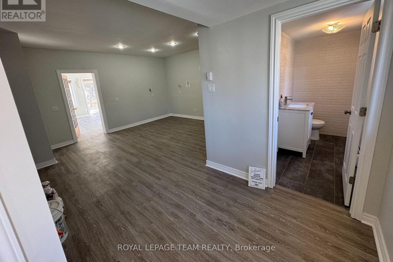 28826306/1022-bridge-street/manotick-east-to-manotick-station/ottawa/ontario/K4M1K4_5