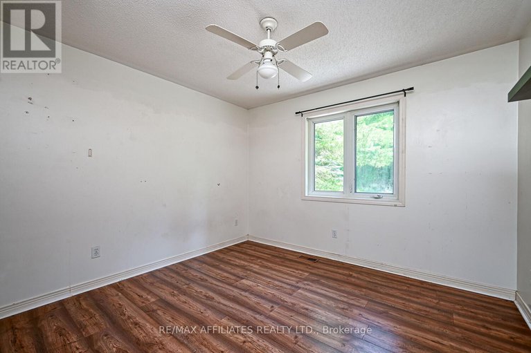 28528150/122-church-avenue/drummondnorth-elmsley-north-elmsley-twp/drummondnorth-elmsley/ontario/K7H0H1_29