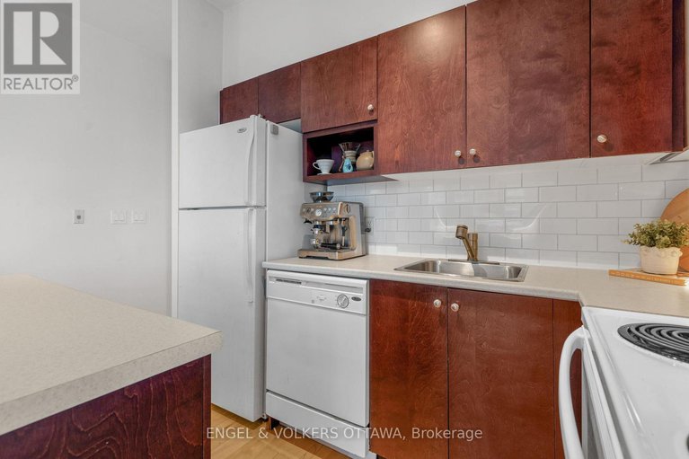 29275690/803-179-george-street/lower-townbyward-market/ottawa/ontario/K1N1J8_12