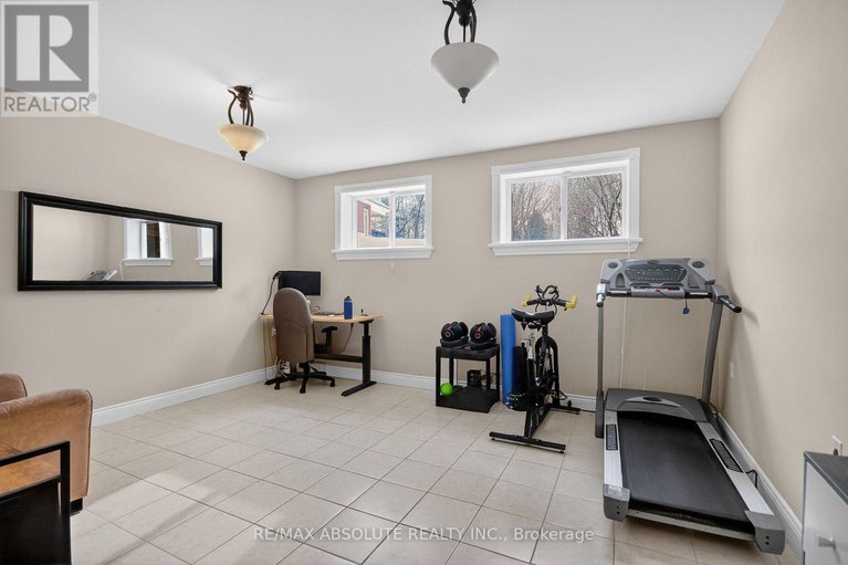 29431779/223-jensen-court/carp/ottawa/ontario/K0A1L0_32