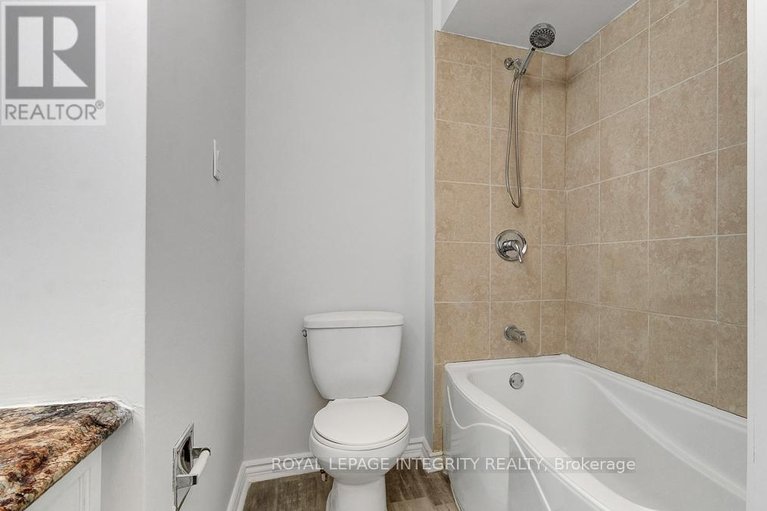 29602828/1563-thurlow-street/fallingbrookridgemount/ottawa/ontario/K4A2K6_16