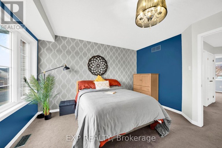 29618692/436-claridge-drive/longfields/ottawa/ontario/K2J5J2_15