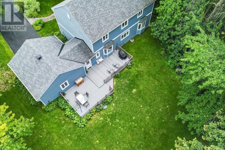 28339278/5517-cedar-drive/manotick-east-to-manotick-station/ottawa/ontario/K4M1B4_47