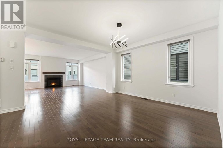 28647828/1010-brian-good-avenue/riverside-southgloucester-glen/ottawa/ontario/K4M0R3_4