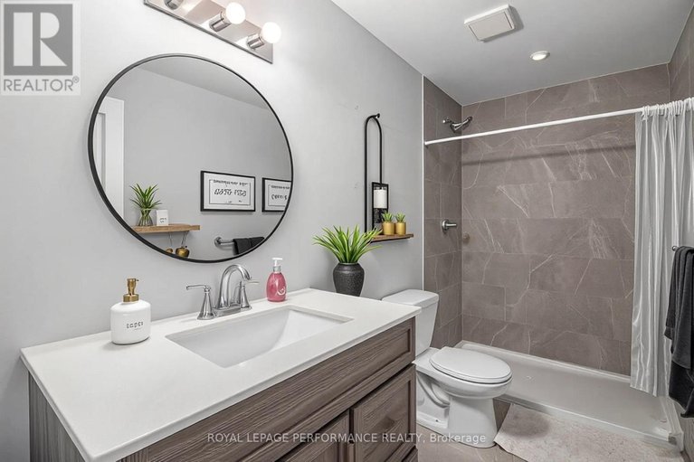 29474543/8-brittany-street/north-stormont-finch-twp/north-stormont/ontario/K0A1R0_6