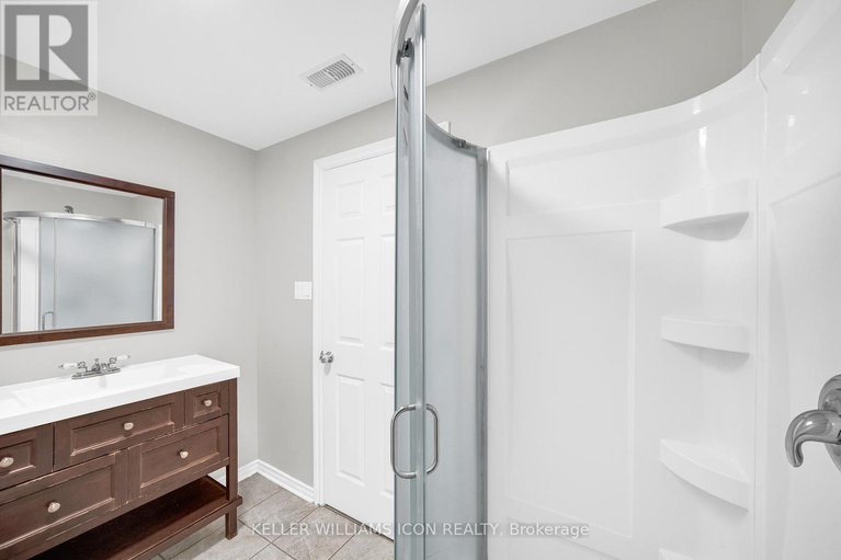 29157770/3491-woodroffe-avenue/strandherd/ottawa/ontario/K2G7A6_28