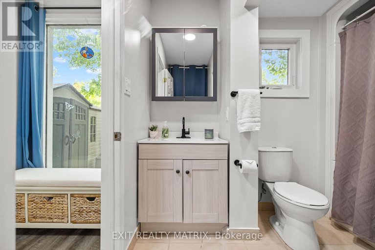 28365243/5515-osgoode-main-street/osgoode/ottawa/ontario/K0A2W0_18