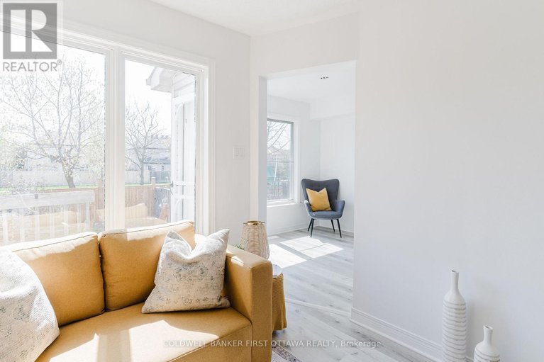 28463814/204-windhurst-drive/barrhaven-east/ottawa/ontario/K2G6H9_11
