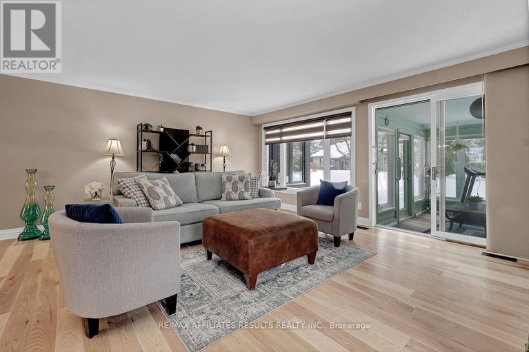 29356679/44-5-arbor-ridge/stittsville-central/ottawa/ontario/K2S1B9_27