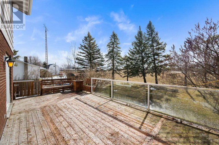 29448770/15658-county-43-road/north-stormont-finch-twp/north-stormont/ontario/K0C1K0_61