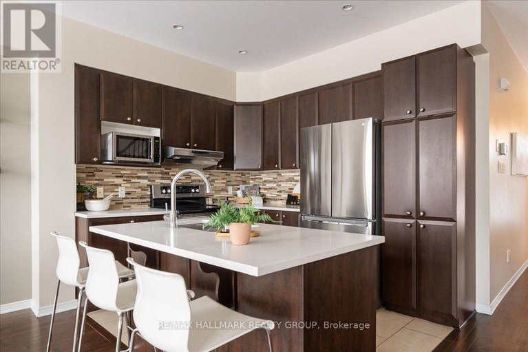 28232417/1780-plainridge-crescent/notting-hillsummerside/ottawa/ontario/K4A0L9_5