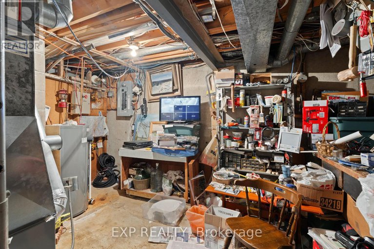 29114115/1233-meadowlands-drive-e/city-viewskylinefisher-heightsparkwood-hills/ottawa/ontario/K2E6K2_38