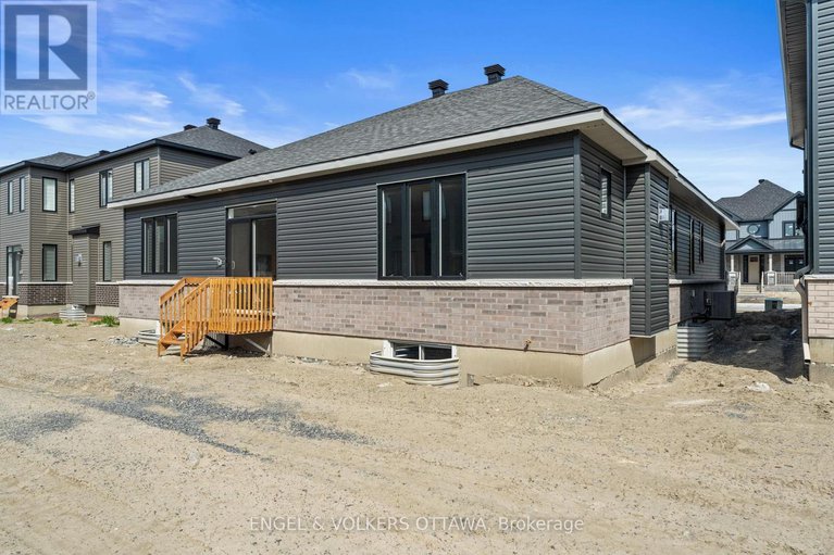 28326544/119-darleux-place/mahogany-community/ottawa/ontario/K4M0M7_31