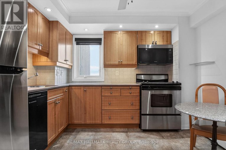 29686097/1210-1081-ambleside-drive/woodroffe/ottawa/ontario/K2B8C8_3