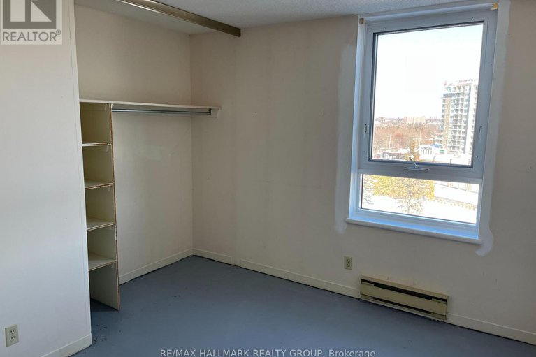 29411119/708-80-sandcastle-drive/leslie-park/ottawa/ontario/K2H9E7_10