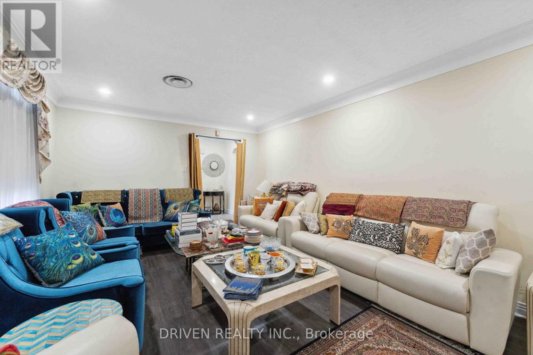 28353982/1266-walkley-road/ellwood/ottawa/ontario/K1V6P7_6
