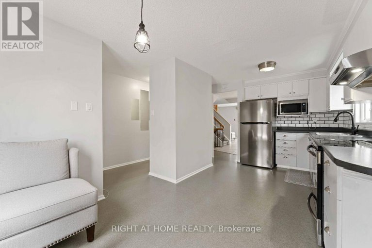 29135587/21-ventnor-way/pheasant-run/ottawa/ontario/K2J1M2_10