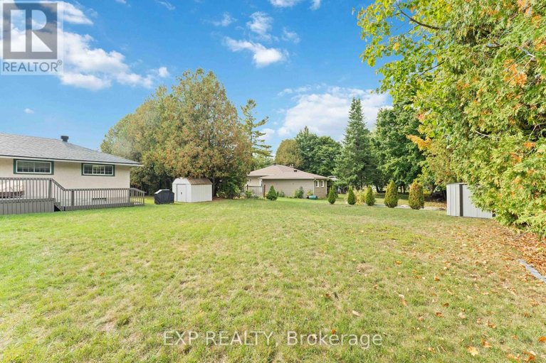 29620058/16-evelyn-street/stittsville-south/ottawa/ontario/K2S1M9_29