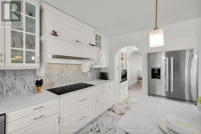 28901938/16-allenby-road/morgans-grantsouth-march/ottawa/ontario/K2K2H2_15