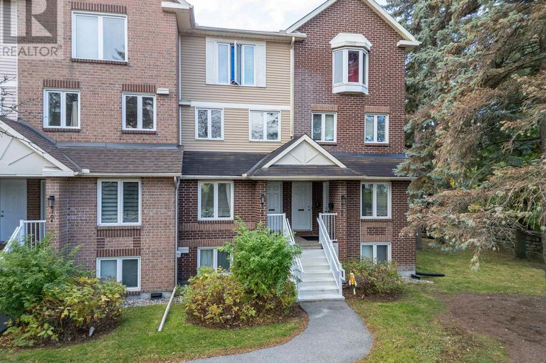 29121390/b-6702-jeanne-darc-boulevard-n/convent-glen-north/ottawa/ontario/K1C6E9_1