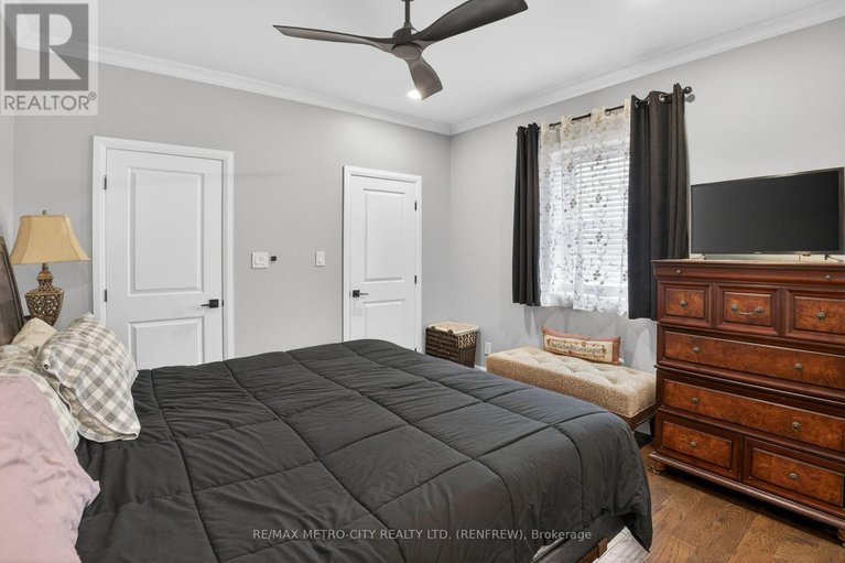 29644036/19-pallen-road/horton-twp/horton/ontario/K7V3Z8_17