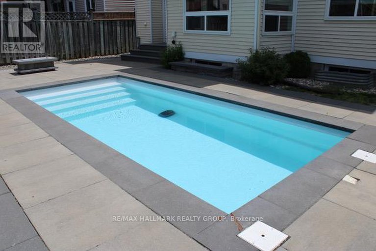 28470915/47-emerald-meadows-drive/emerald-meadowstrailwest/ottawa/ontario/K2M2L5_5
