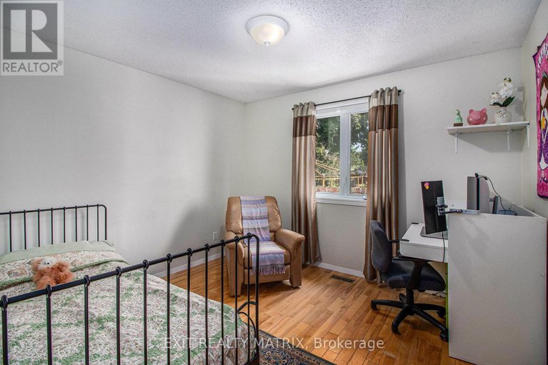 28850458/73-george-street/village-of-russell/russell/ontario/K4R1C2_12