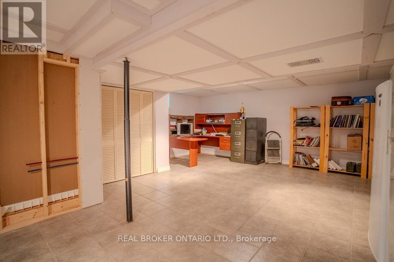 28756525/2089-totem-ranch-road-e/north-grenville-twp-kemptville-south/north-grenville/ontario/K0G1T0_25