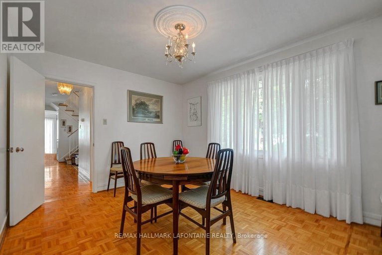 28797062/844-edgeworth-avenue/whitehaven/ottawa/ontario/K2B5L6_18