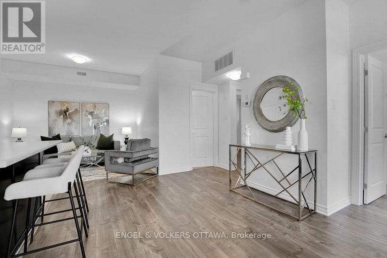 29078977/l-50-jaguar-private/emerald-meadowstrailwest/ottawa/ontario/K2V0J2_16