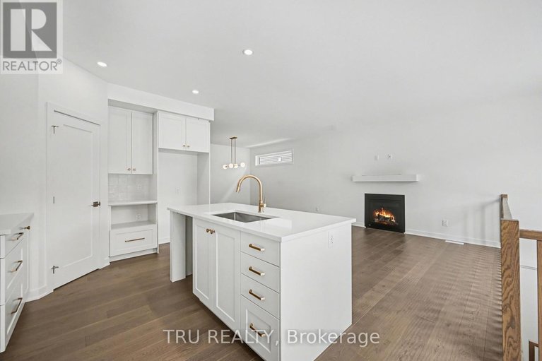 29596742/935-cologne-street/embrun/russell/ontario/K0A1W0_7